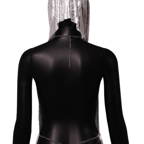 Metal crystal chained top with scraf - Picture 4 of 9